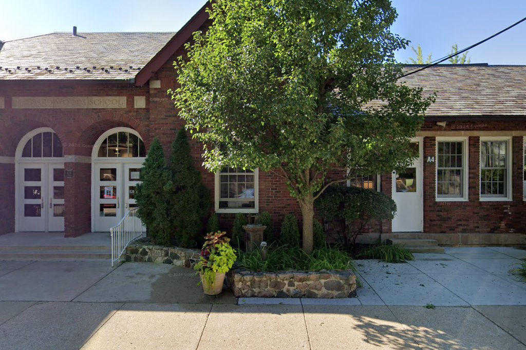 Hubbard Woods Elementary School