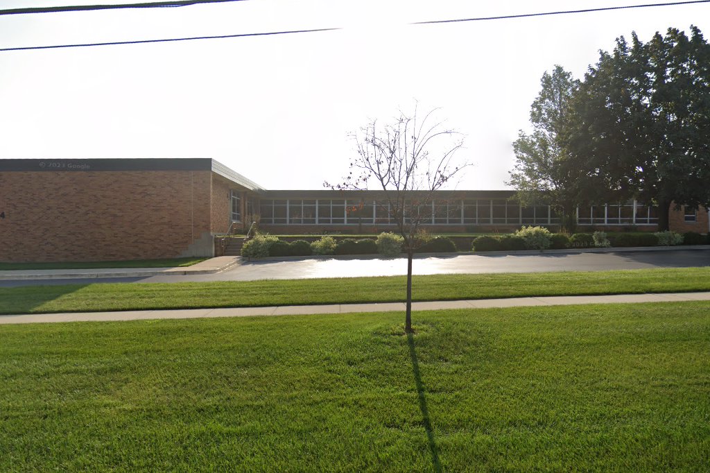 Glen Oaks Middle School