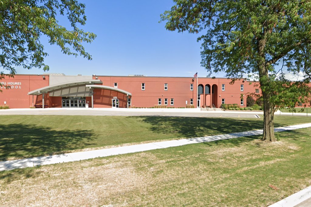 Oliver W Holmes Middle School