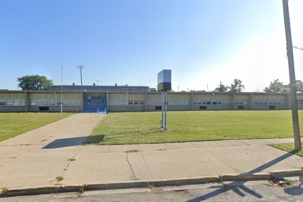 Holmes Elementary School