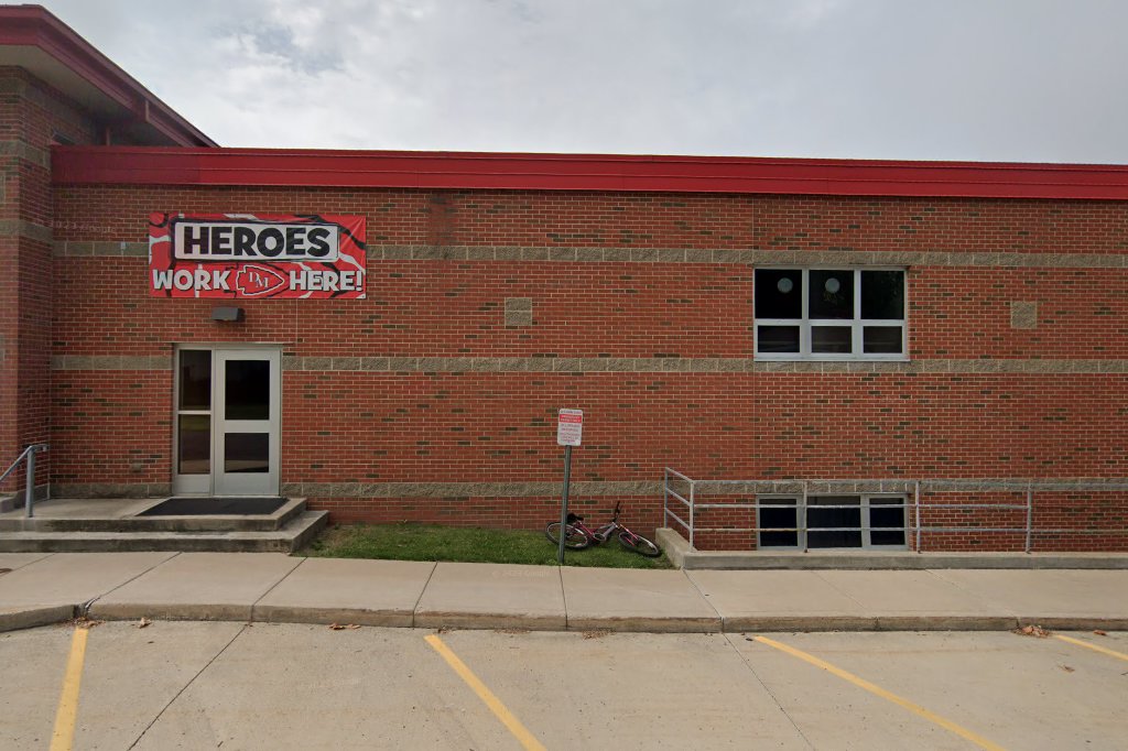 Deer Creek-Mackinaw High School