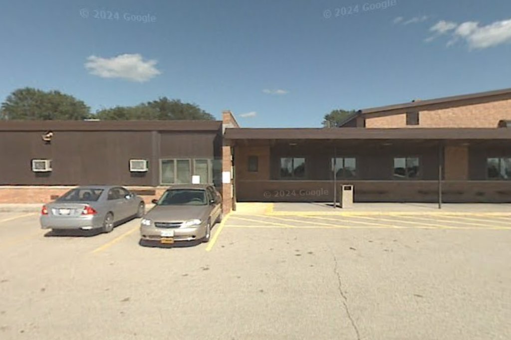 Dakota Junior & Senior High School