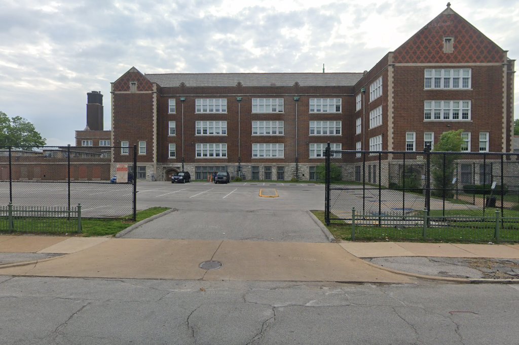 Roosevelt Junior High School