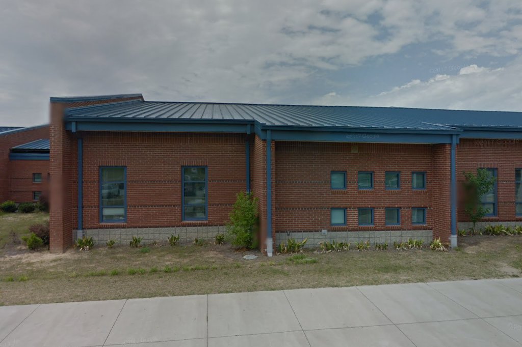 Diamond Lakes Elementary School