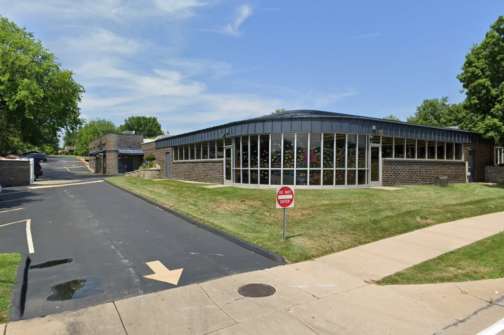 St Charles Library