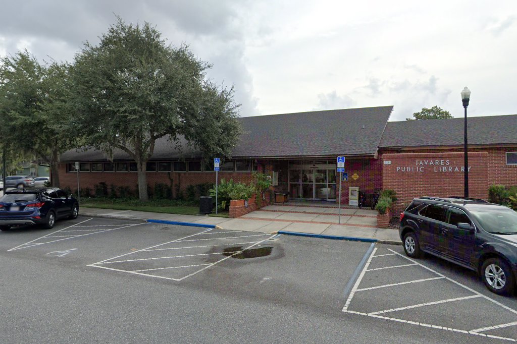 Tavares Public Library