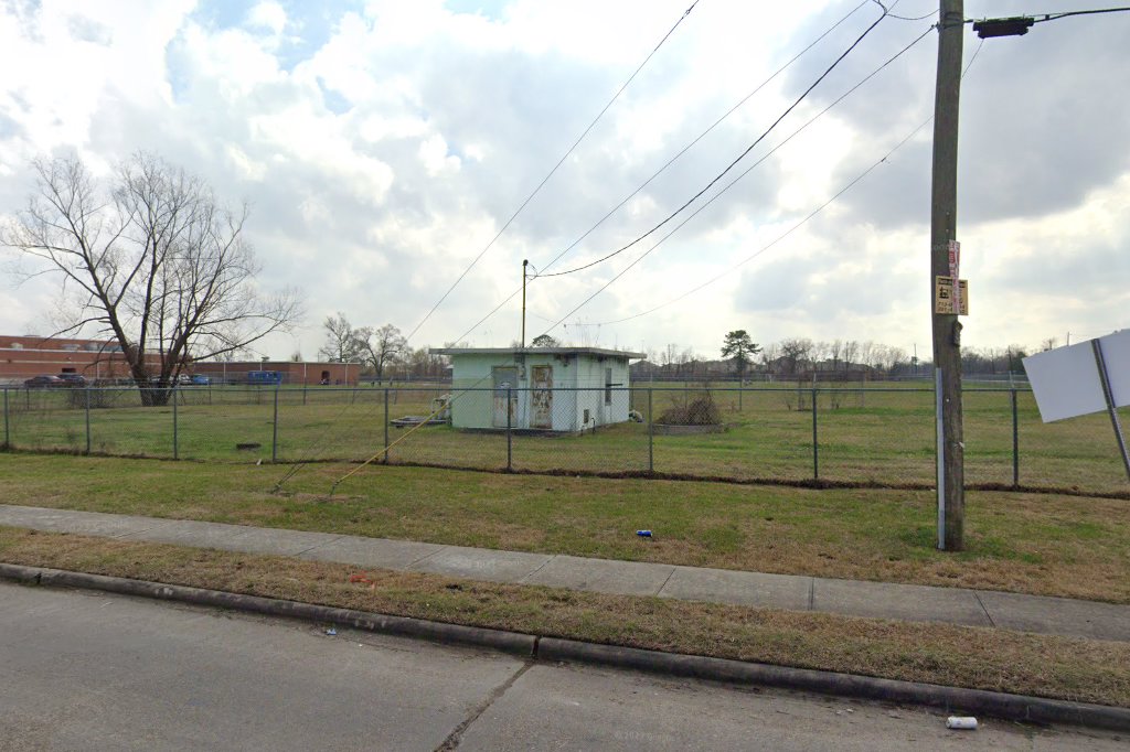 Royalwood Elementary School