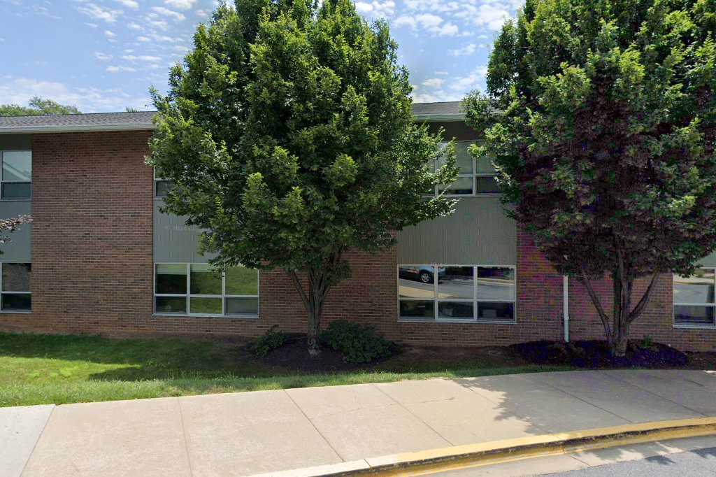 Ivymount School