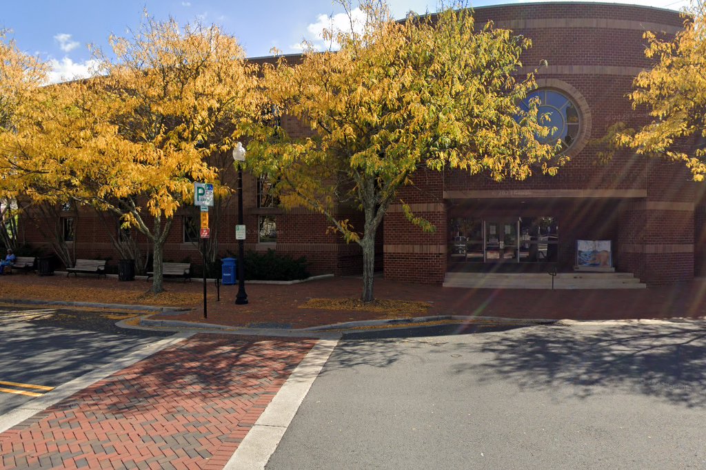Herndon Fortnightly Library