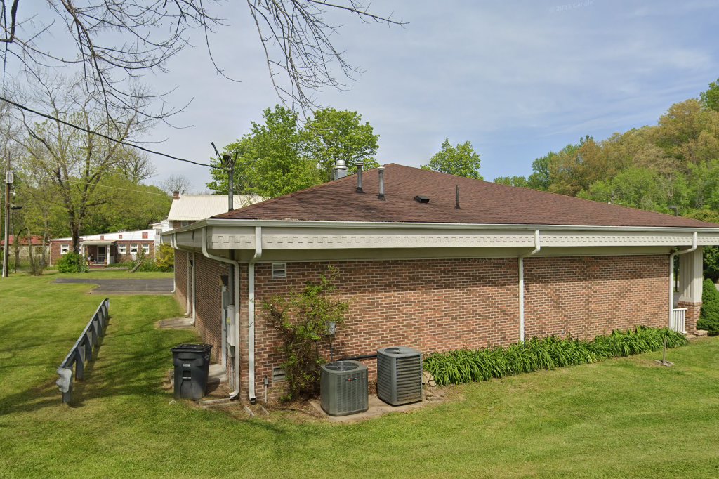 Red Boiling Springs Branch Library