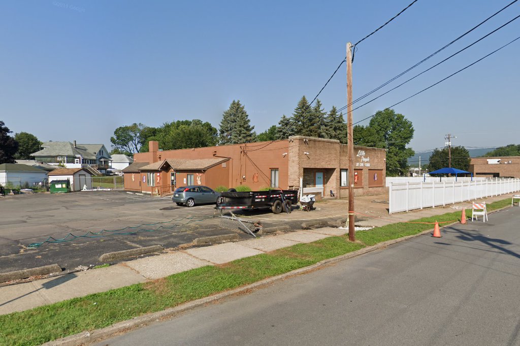 Little People Day Care School
