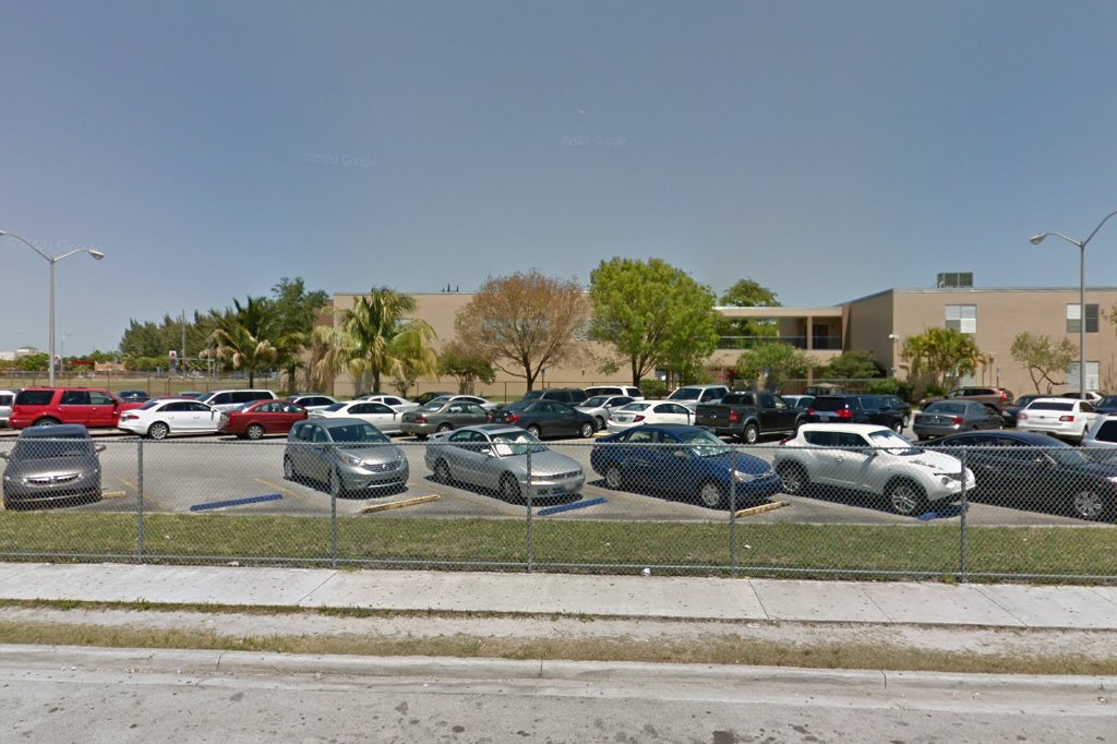 Hialeah Middle Community School